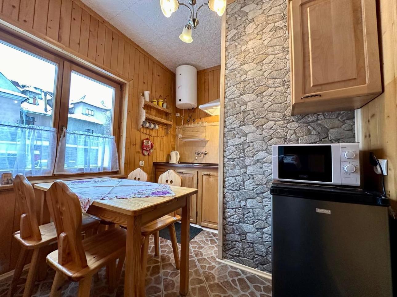 Wesola Chatka Zakopane - Krupowki 37A -Centrum المظهر الخارجي الصورة